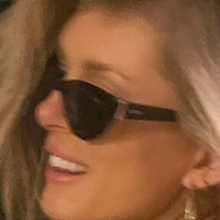 Bella White Alaston