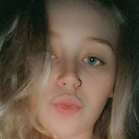 blondiebshort Alaston