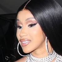 Cardi B Alaston