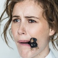 Carla Juri Alaston