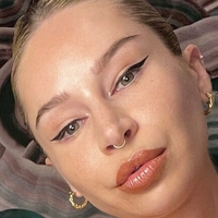 catherine_fox Alaston