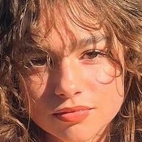 Chloe Reynolds Alaston