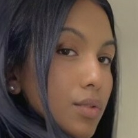 Desi Asszilla Alaston