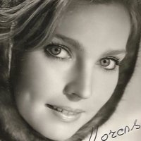 Dyanik Zurakowska Alaston