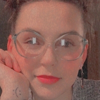eeekerie Alaston
