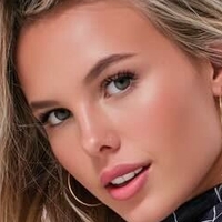 Ellie Blue Alaston