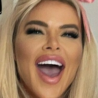 hollybarker Alaston