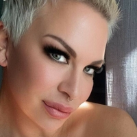 janeblondofc Alaston