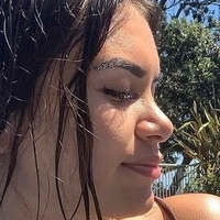 kxyarenee Alaston