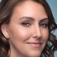Lauren Adams Alaston