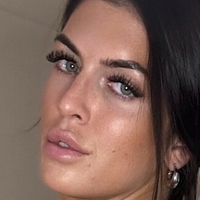 lucyyandersonn Alaston