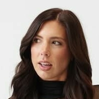 Madison Humphrey // madison_humphrey // madisonhumphre Alaston