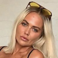 Magee_elle Alaston