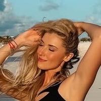 Noelle Foley Alaston