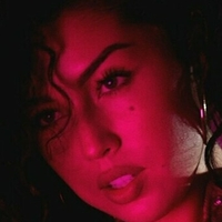 playgirlcris Alaston