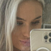 premiumlauren Alaston