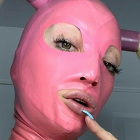 prettyinpinkxoxofficial Alaston