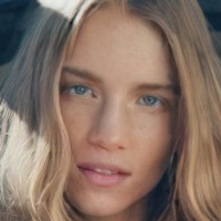 Rebecca Leigh Longendyke Alaston