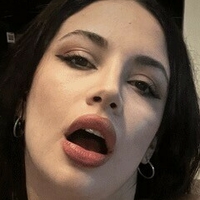 sophieortega Alaston