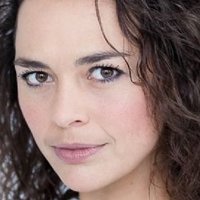 Tinarie Van Wyk-Loots Alaston
