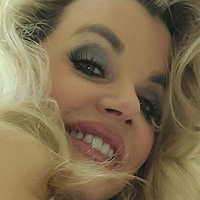 vickyvette Alaston