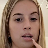 zoelushmodell Alaston